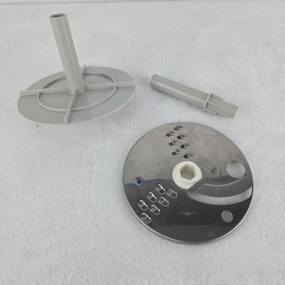 Hamilton Beach Scovill Emmie Model 544 Food Processor Slice Shred Disc & Slinger